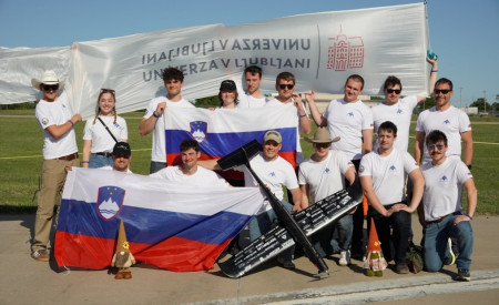 Ekipa študentk in študentov Univerze v Ljubljani Edvard Rusjan Team 