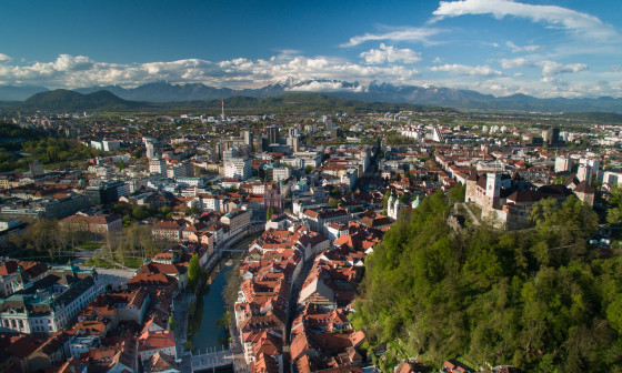 20160421 Ljubljana dron foto STA vir MOL (3)