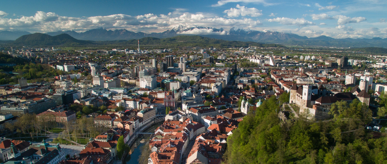 20160421 Ljubljana dron foto STA vir MOL (3)