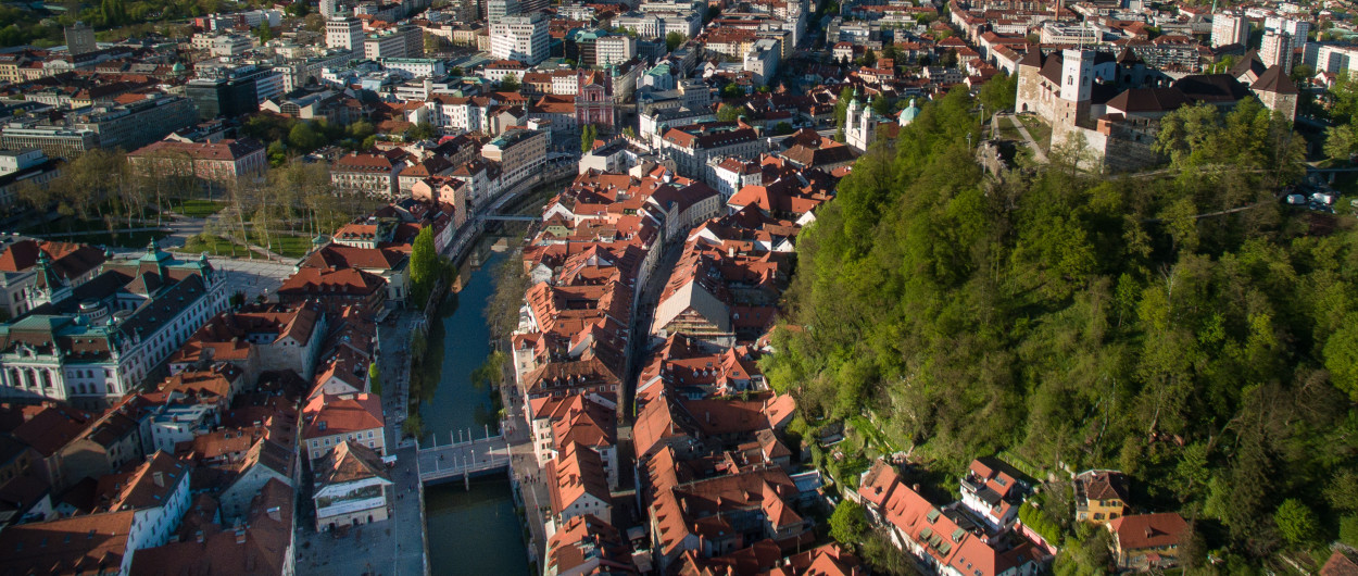 20160421 Ljubljana dron foto STA vir MOL (3)