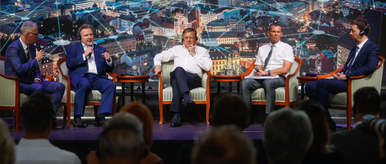 20220706 predstavitev projekta sezigalnice nrovan 065