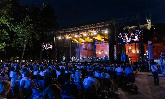 odprtje Ljubljana Festivala Darja Štravs Tisu