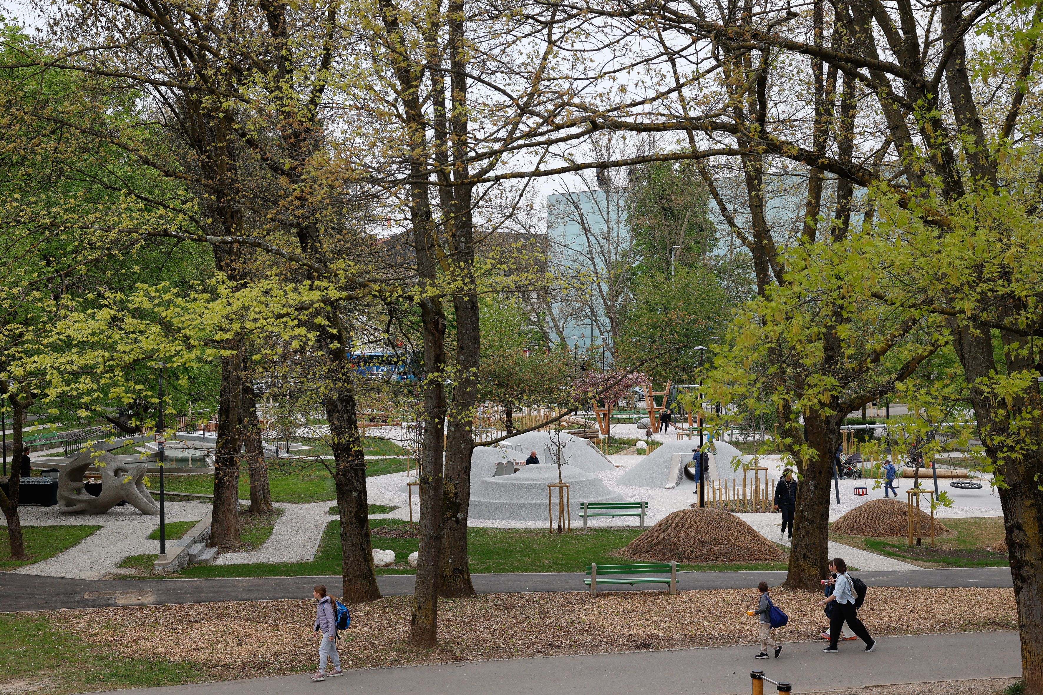 pogled na bloudkov park
