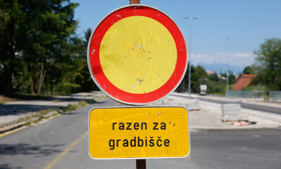 razen za gradbišče