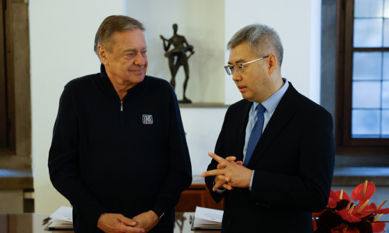 20261015 sprejem delegacije iz Chengduja nrovan 031