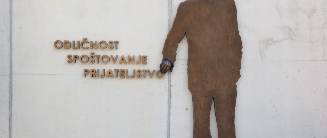20261020 odkritje obelezja Janezu Kocijancicu nrovan 045