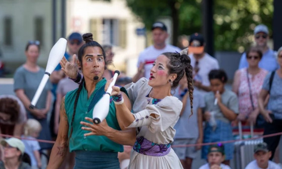 Cometa Circus (ITA PER), vir Ana Monro