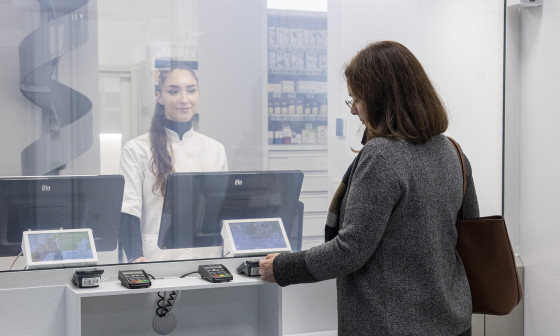 Dežurna služba v Lekarni pri polikliniki, foto: Lekarna Ljubljana