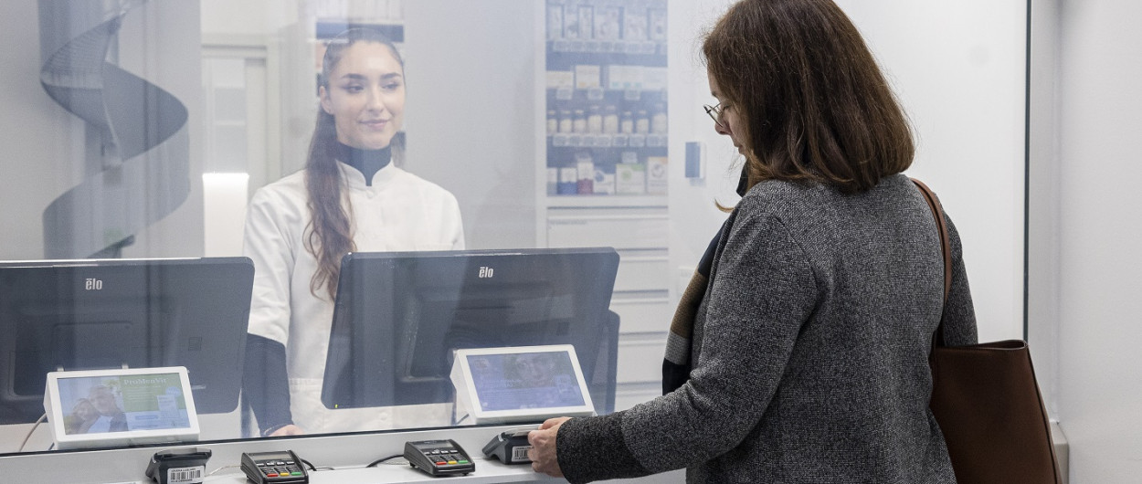 Dežurna služba v Lekarni pri polikliniki, foto: Lekarna Ljubljana