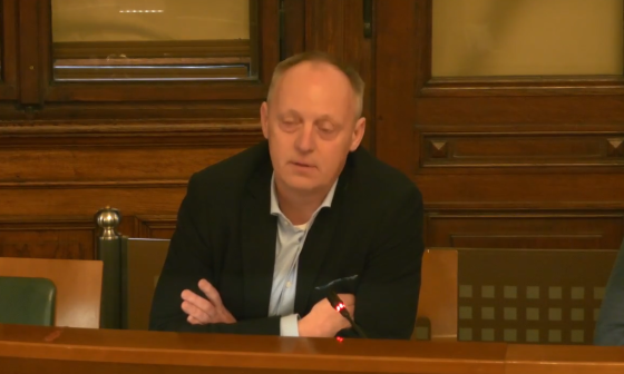 David Polutnik, direktor VOKA-Snaga na novinarski konferenci 