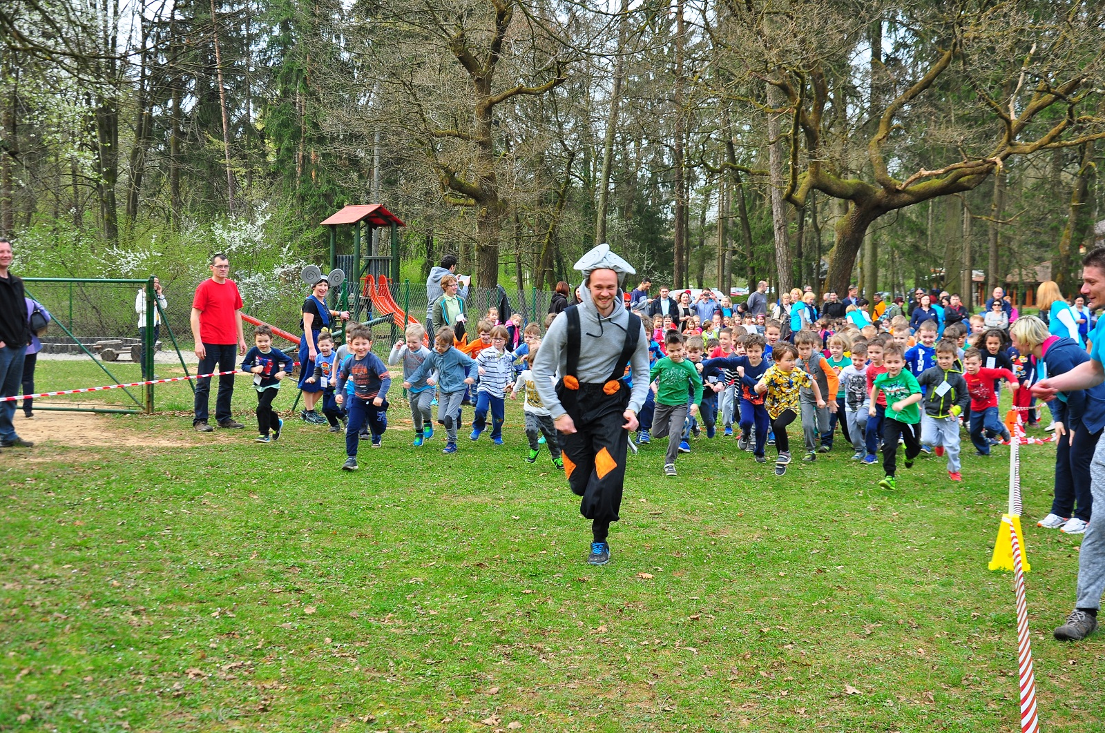 vrtec miškolin, kros